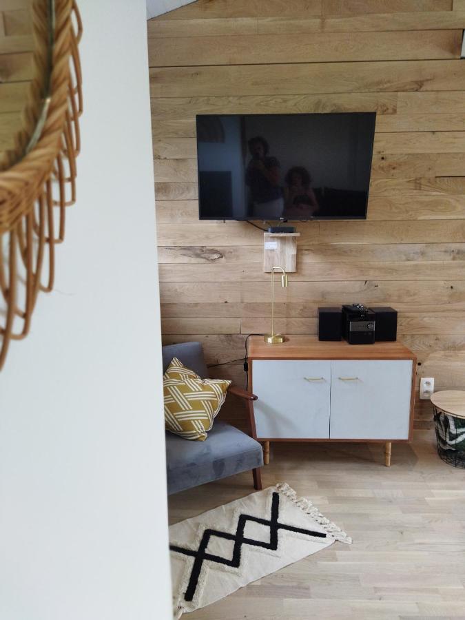 Le Clos Des 3 - Vacances Avec Vue En Ardennes A 5 Kilometres De La Roche - Maison De 90 M2 Avec Chambres - Avec Magnifique Jardin Rendeux Eksteriør bilde